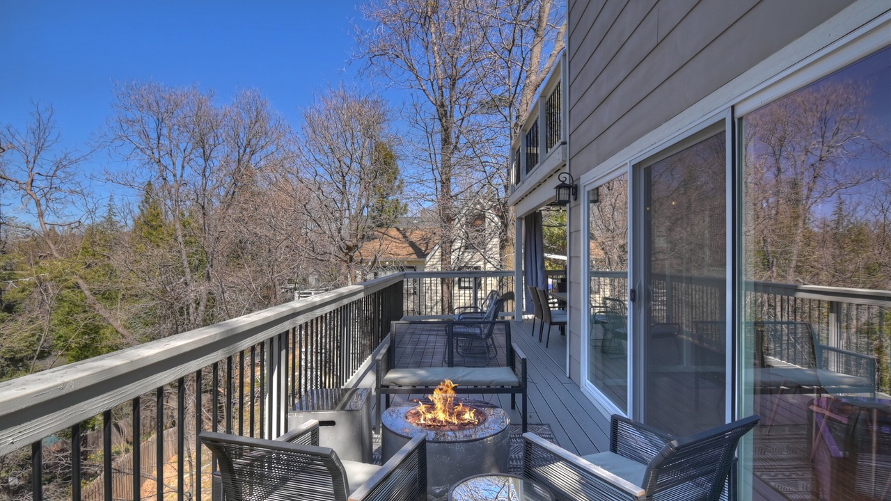 Photo of Outdoor in Cedar Glen