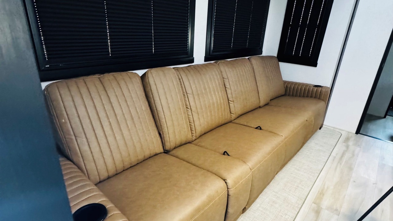 Photo of Livingroom in Lemon Cove