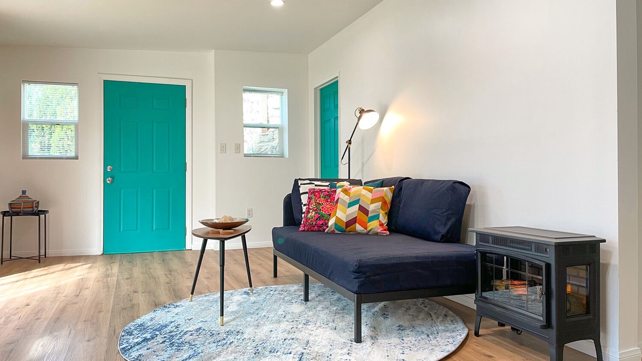 Photo of Livingroom in Eagle Rock