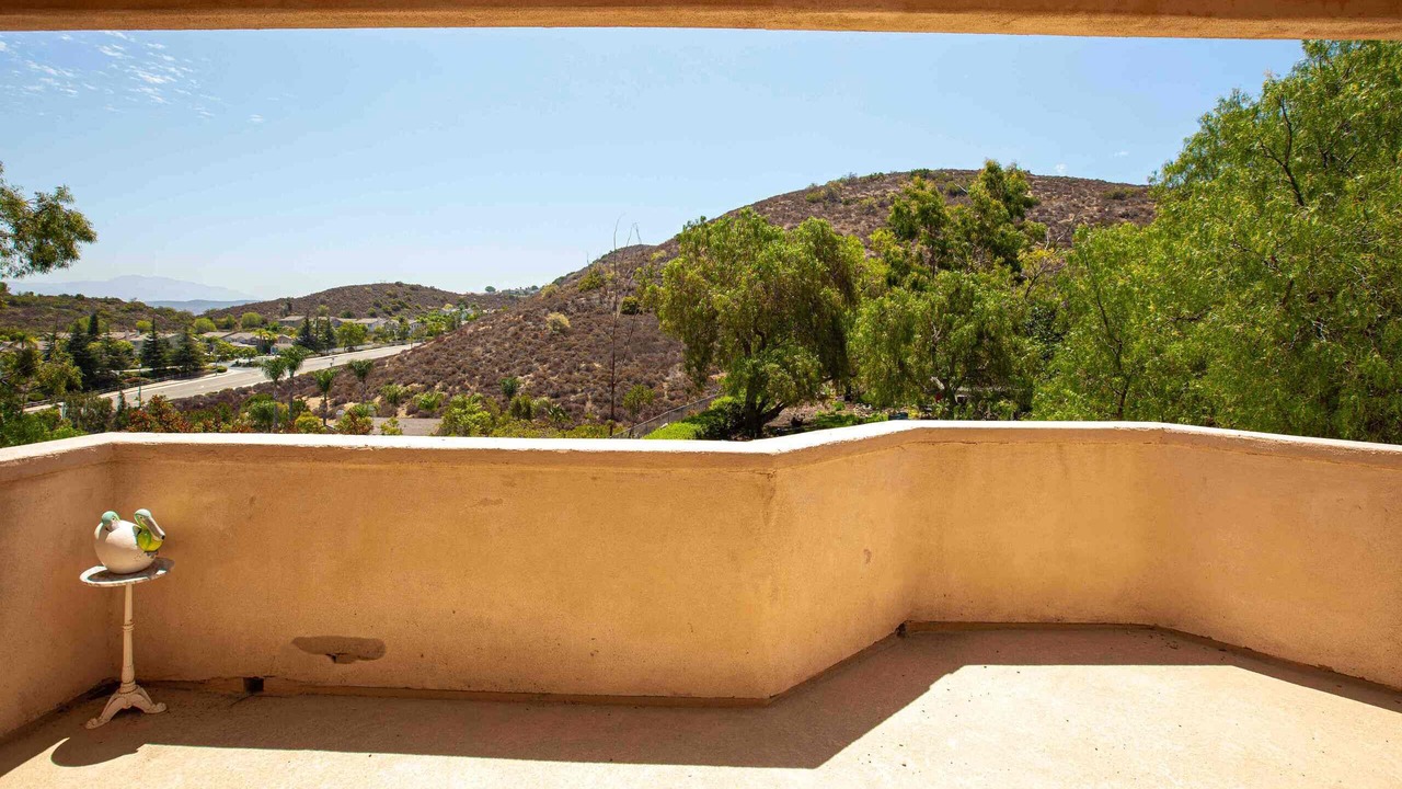 Photo of Outdoor in Orange