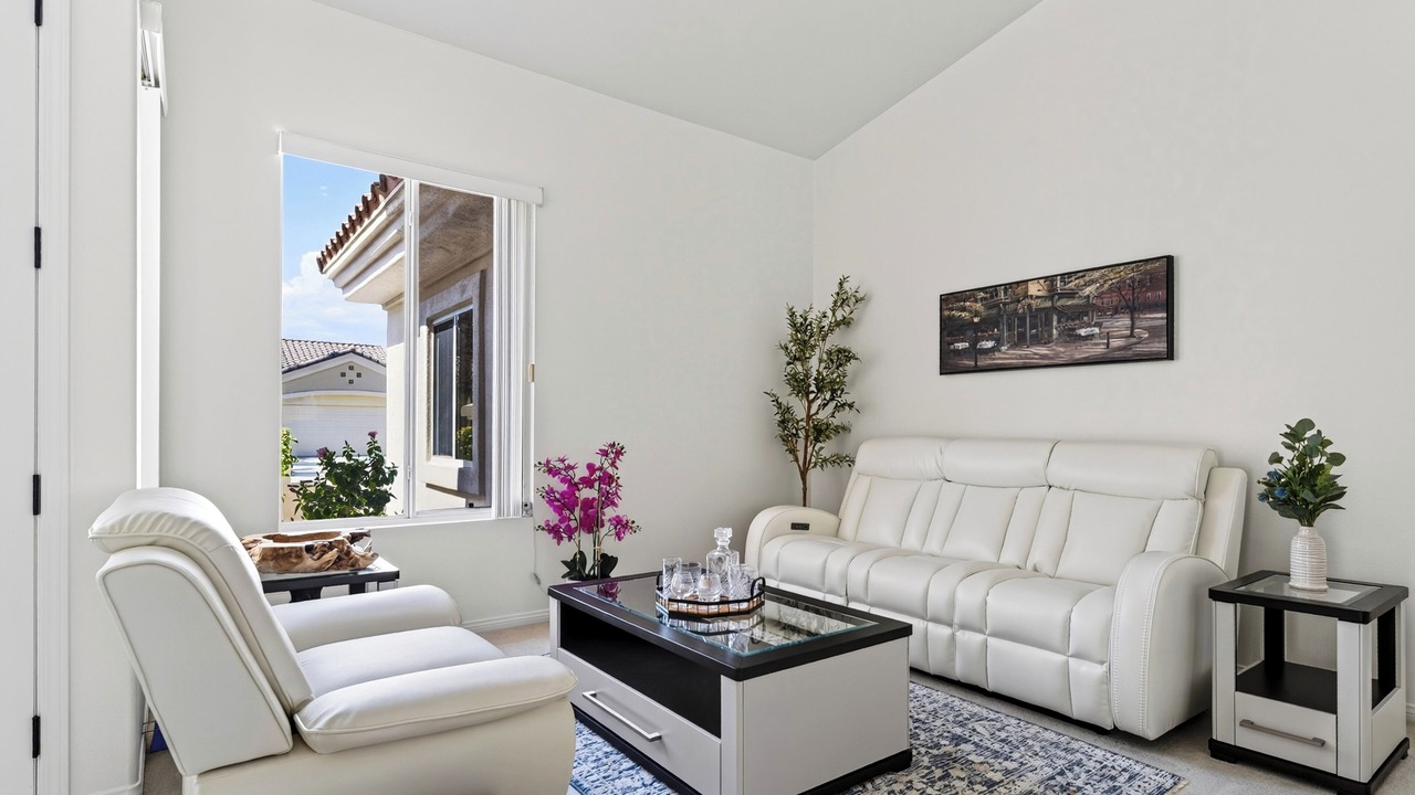 Photo of Bedroom in Desert Palms