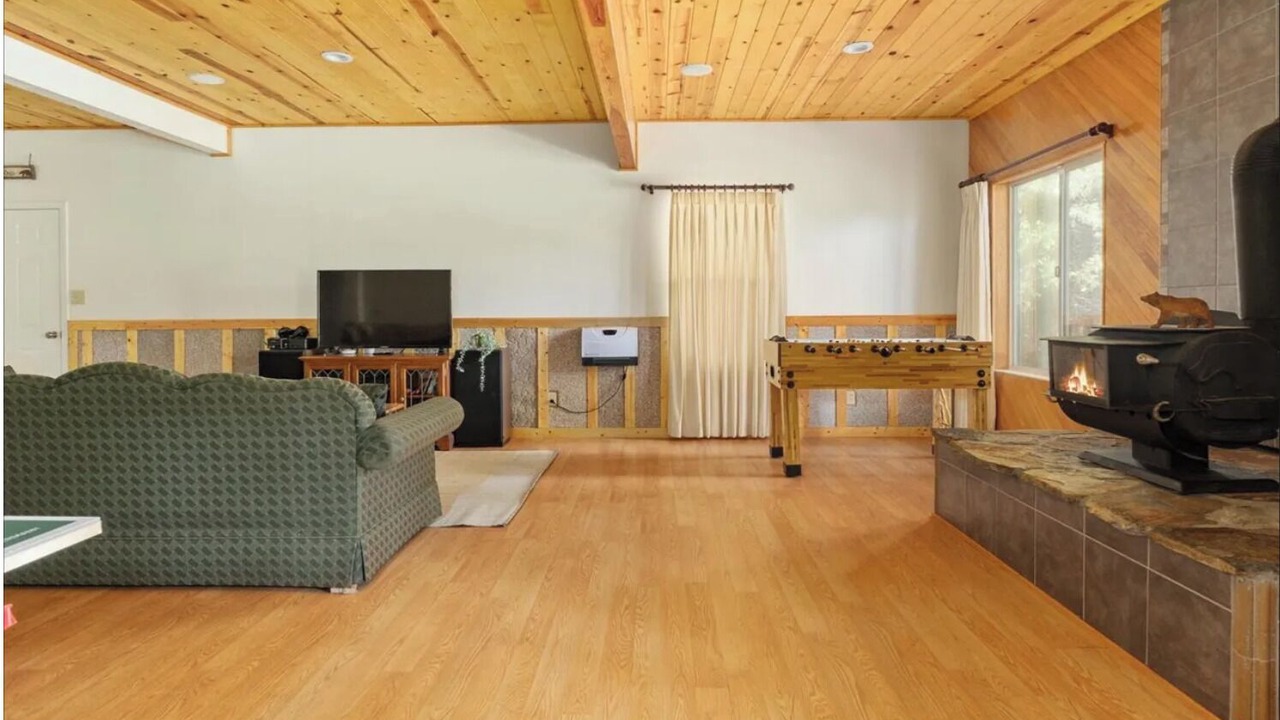Photo of Bedroom in Glencoe