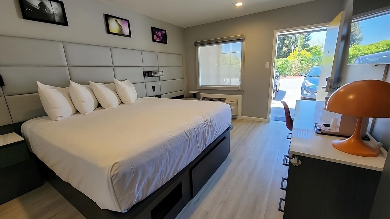 Photo of Bedroom in Newhall