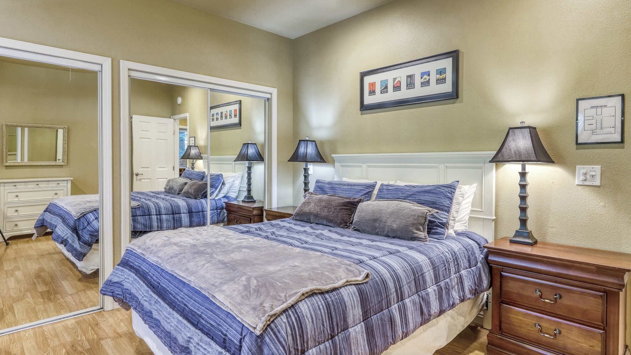 Photo of Bedroom in Tahoe Valley