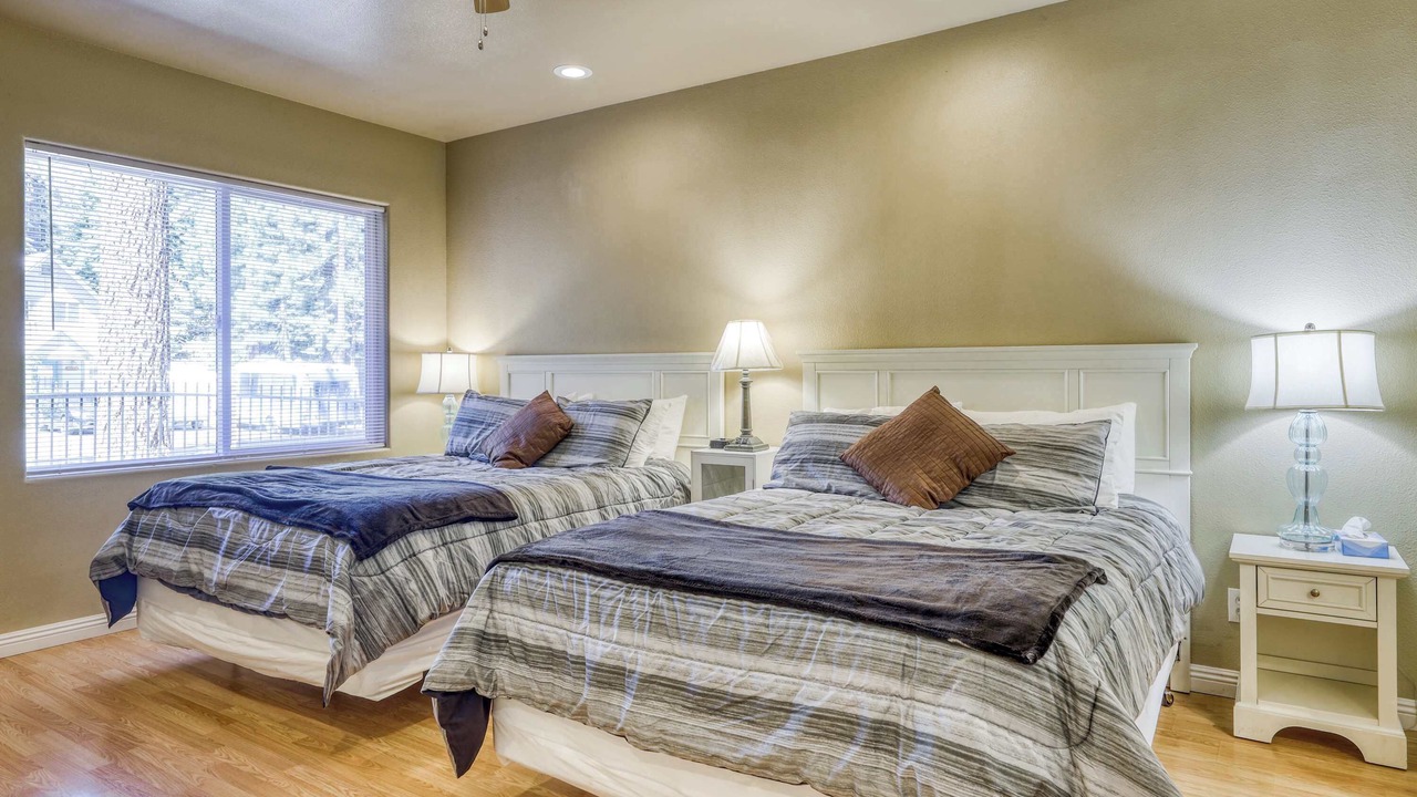 Photo of Bedroom in Tahoe Valley