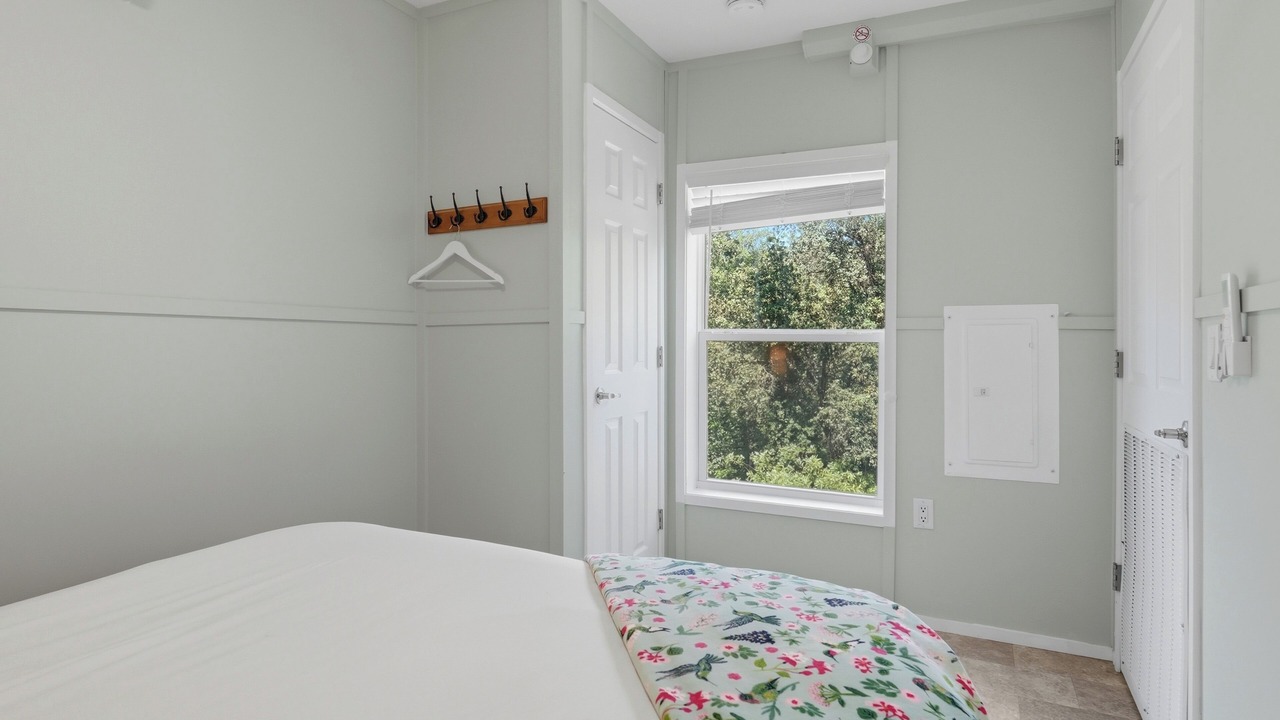 Photo of Bedroom in North Fork