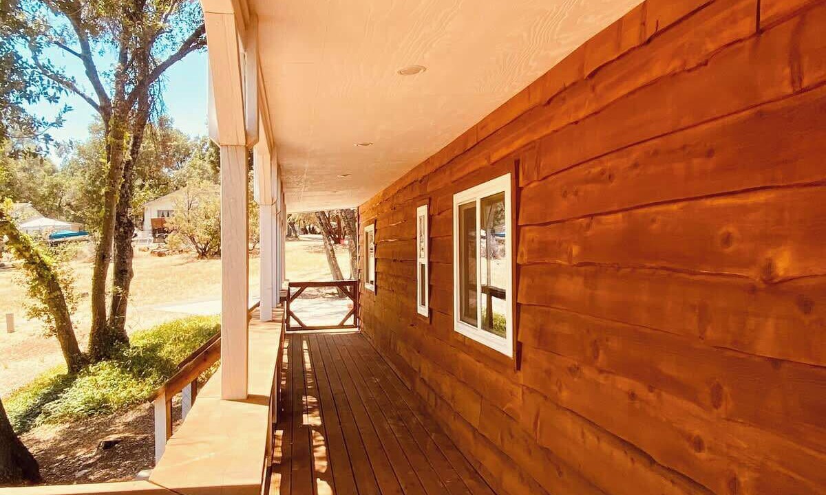 Photo of Patio Balcony in North Fork