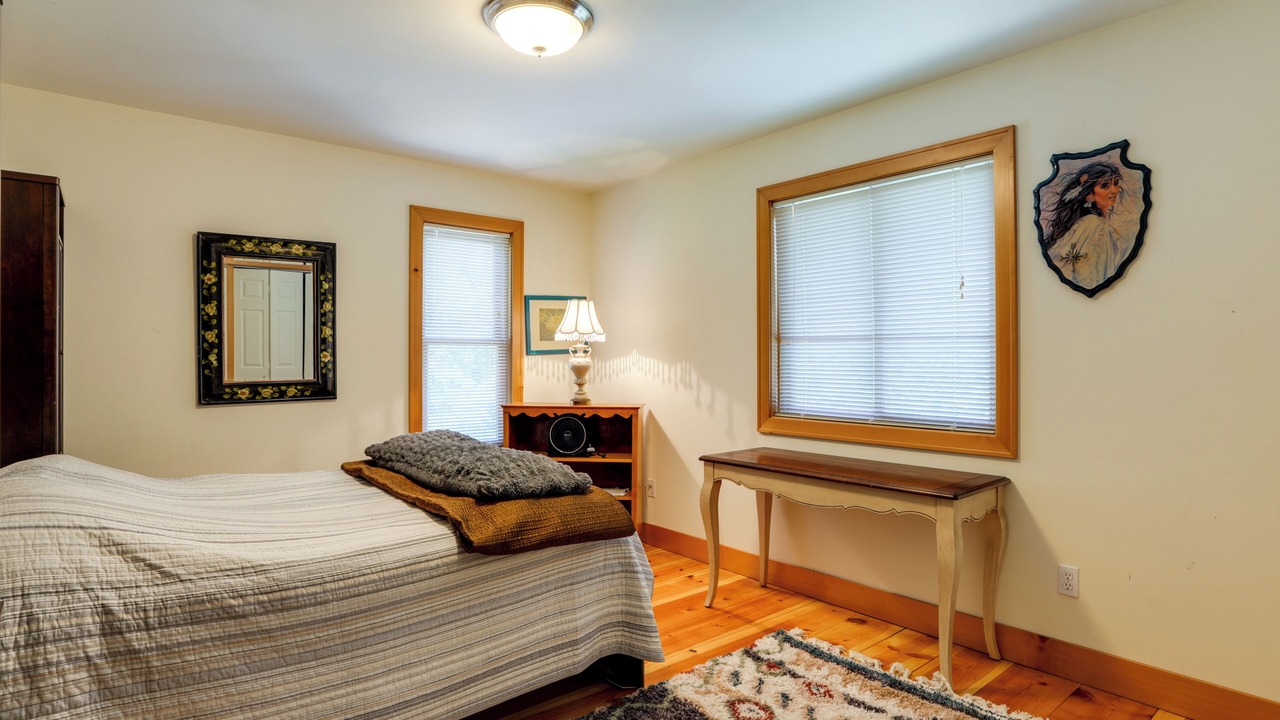 Photo of Bedroom in Tuolumne