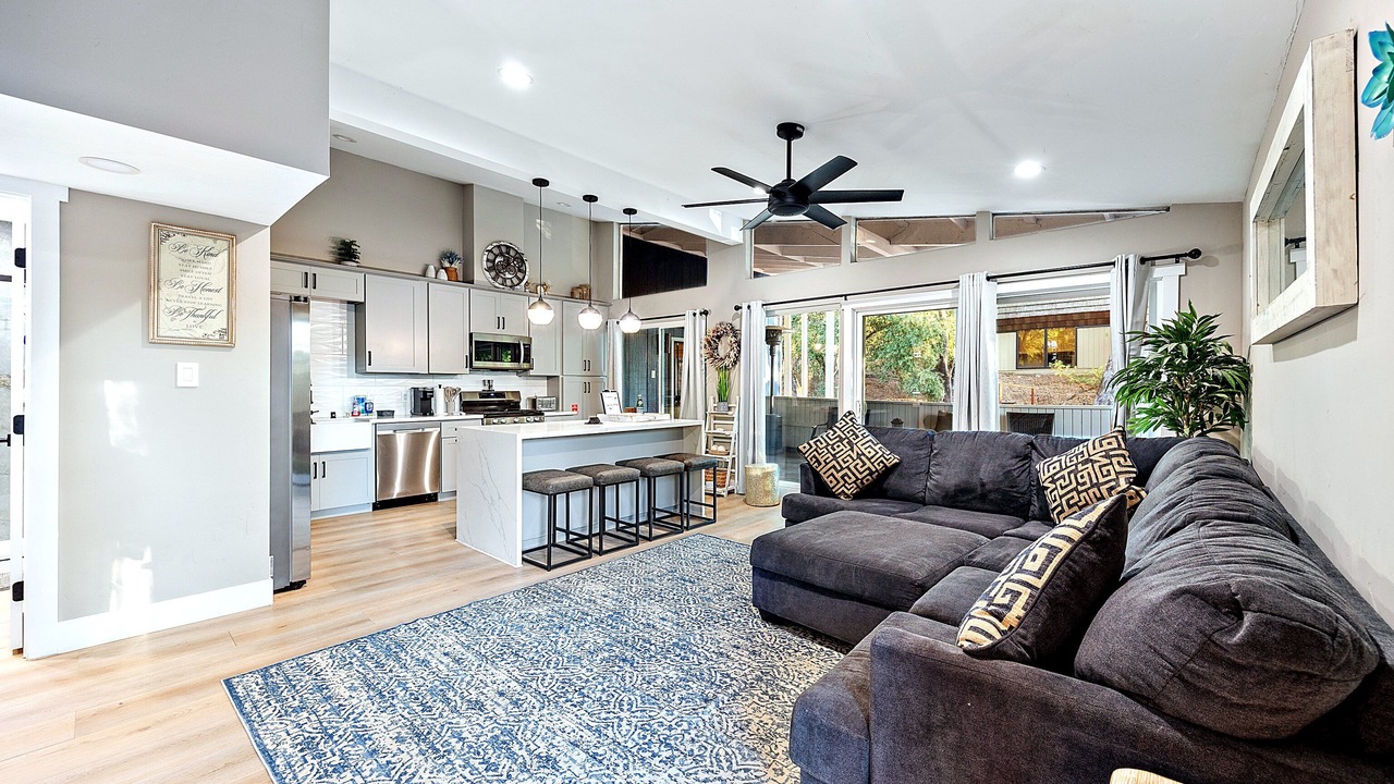 Photo of Livingroom in Fair Oaks