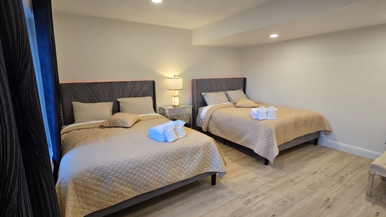Photo of Bedroom in Mescal Corridor NW