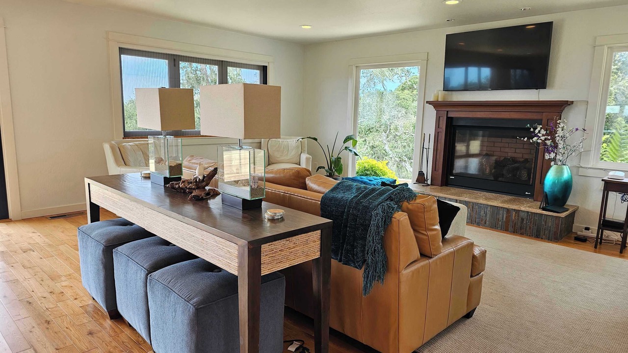 Photo of Livingroom in Aptos