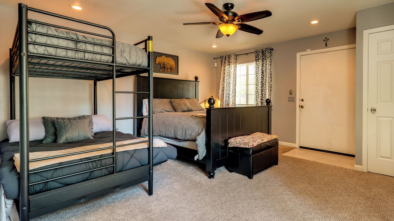 Photo of Bedroom in Sierra Village