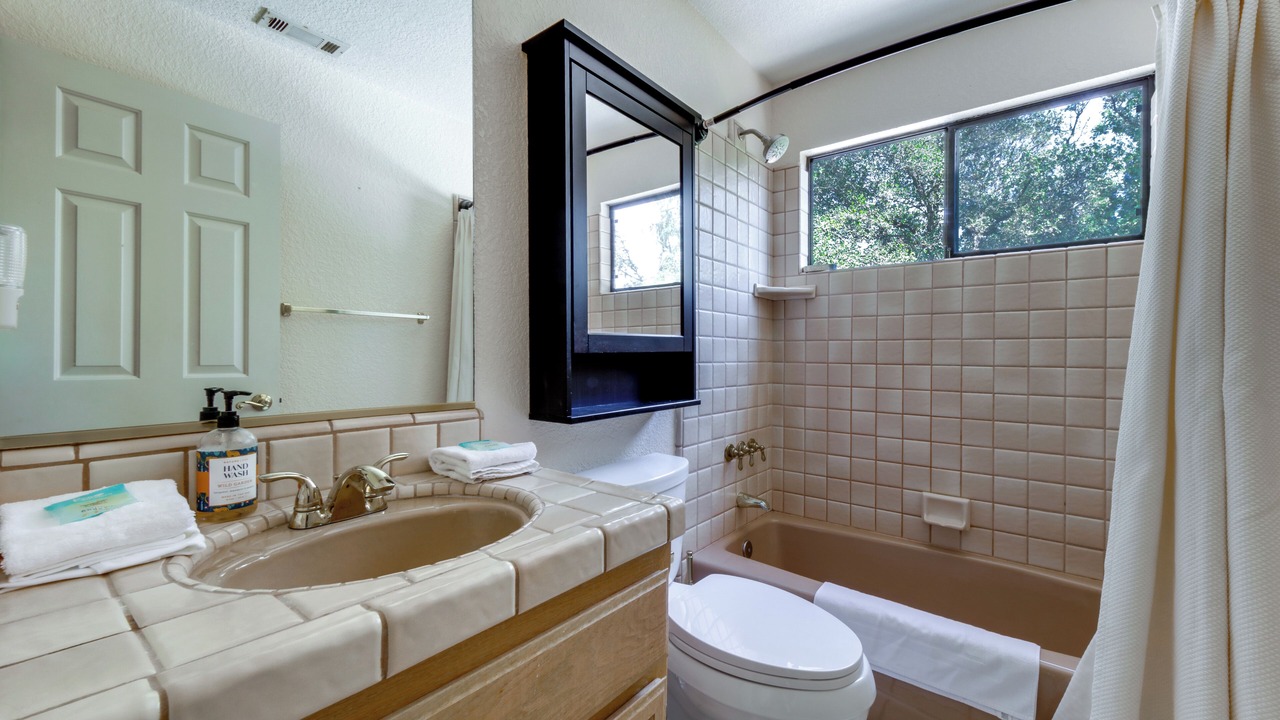 Photo of Bathroom in Auburn