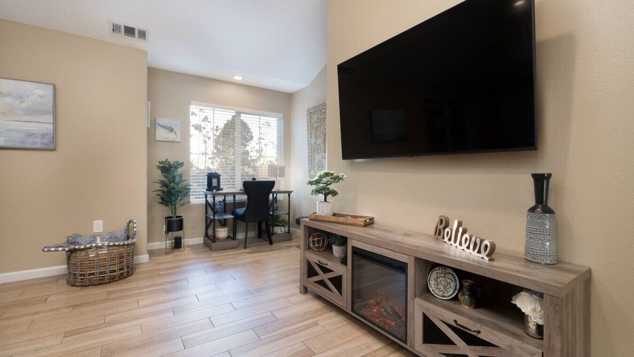 Photo of Livingroom in Folsom