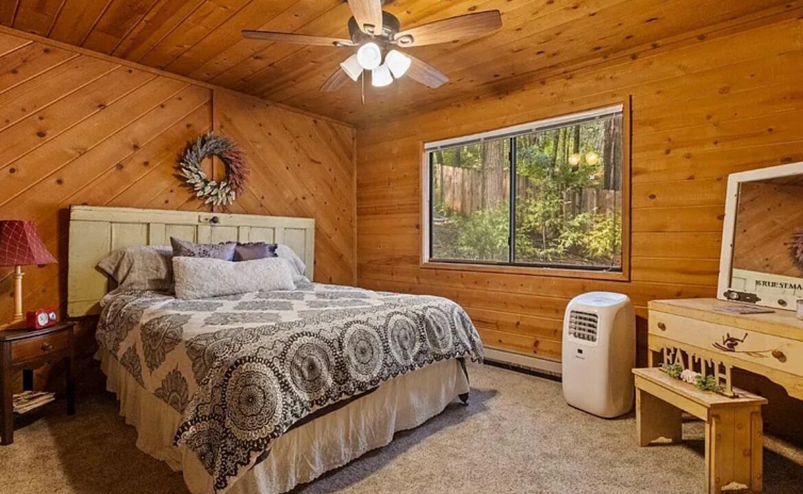 Photo of Bedroom in Twain Harte