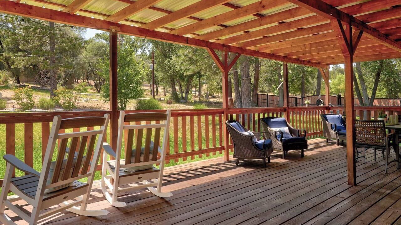 Photo of Patio Balcony in North Fork