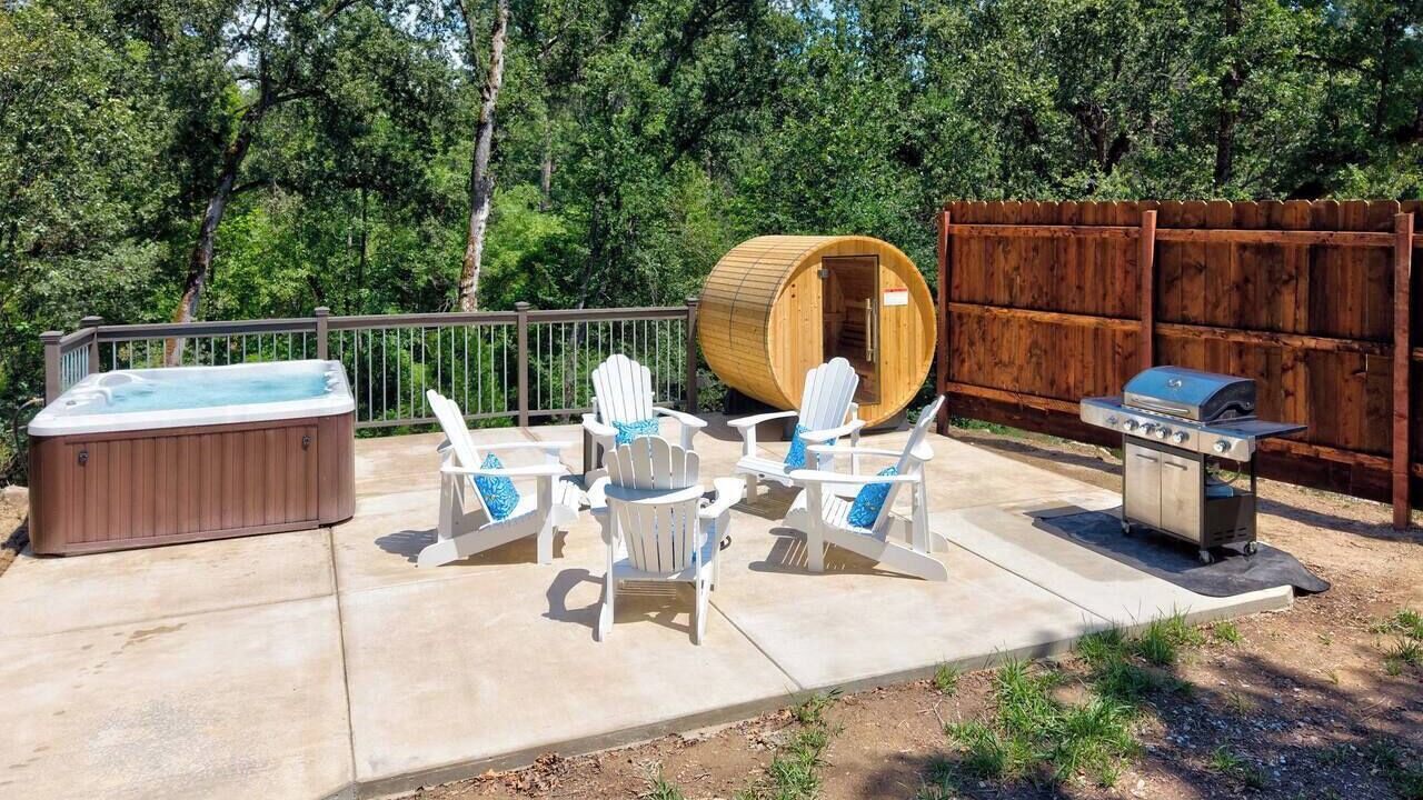 Photo of Patio Balcony in North Fork