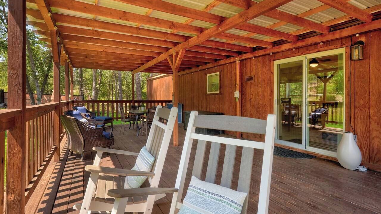 Photo of Patio Balcony in North Fork