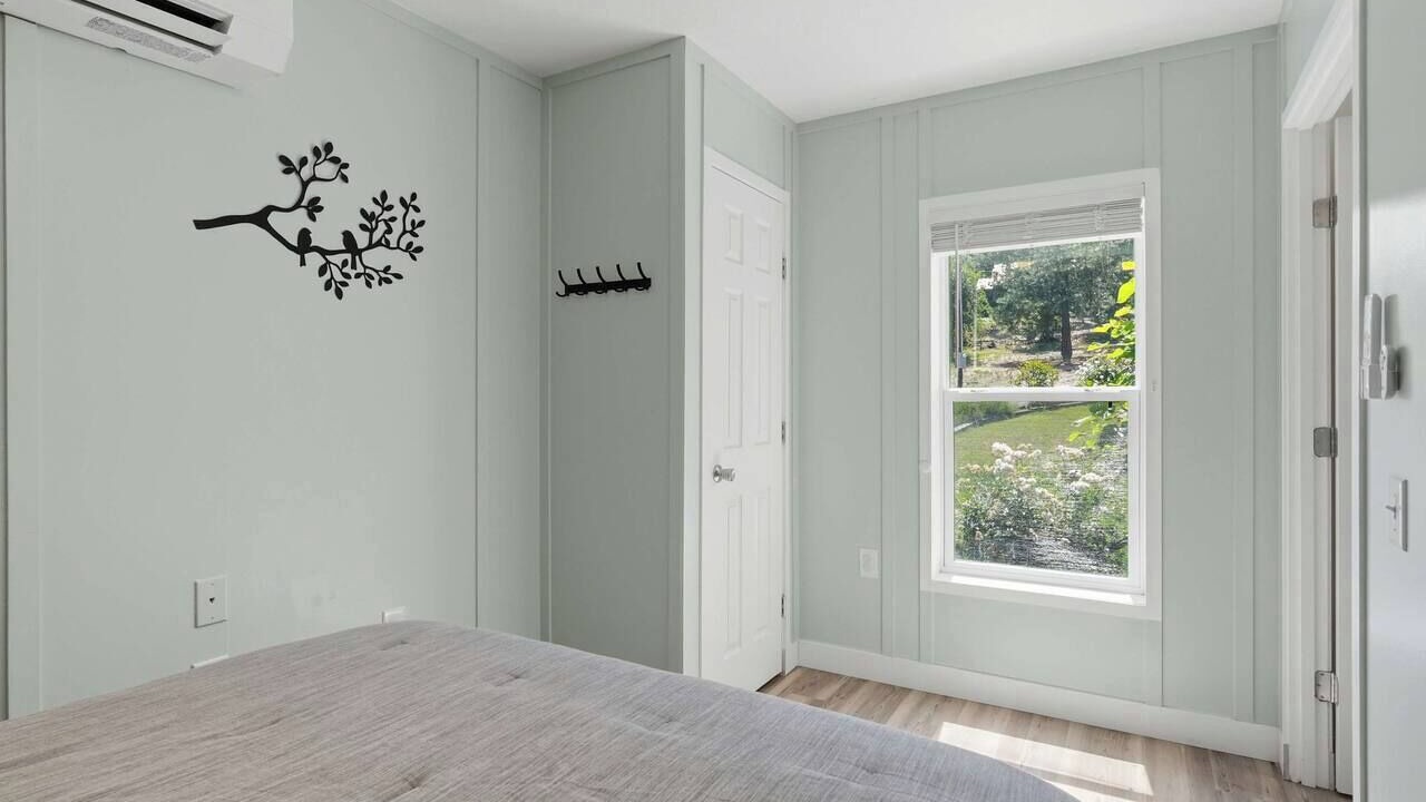 Photo of Bedroom in North Fork