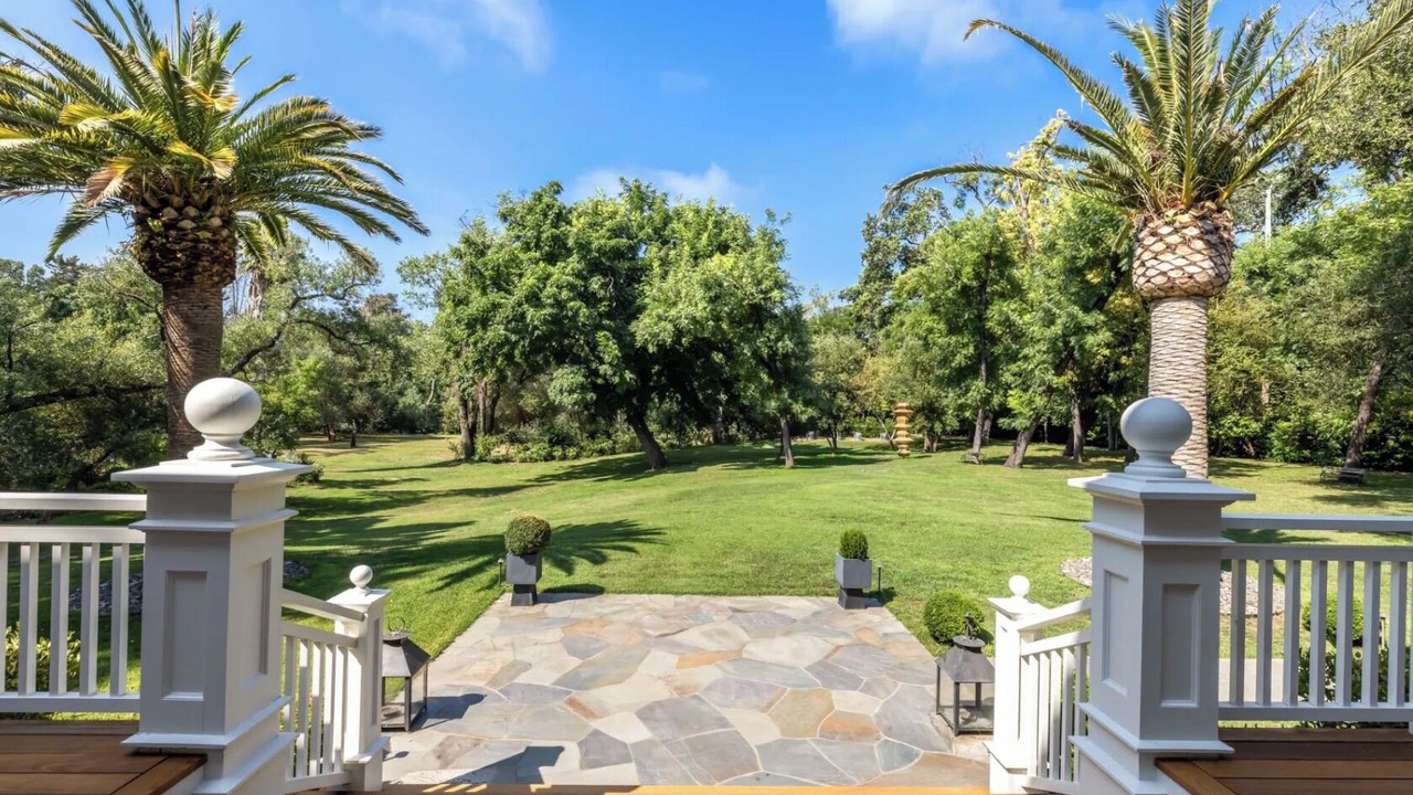 Photo of Outdoor in Rutherford