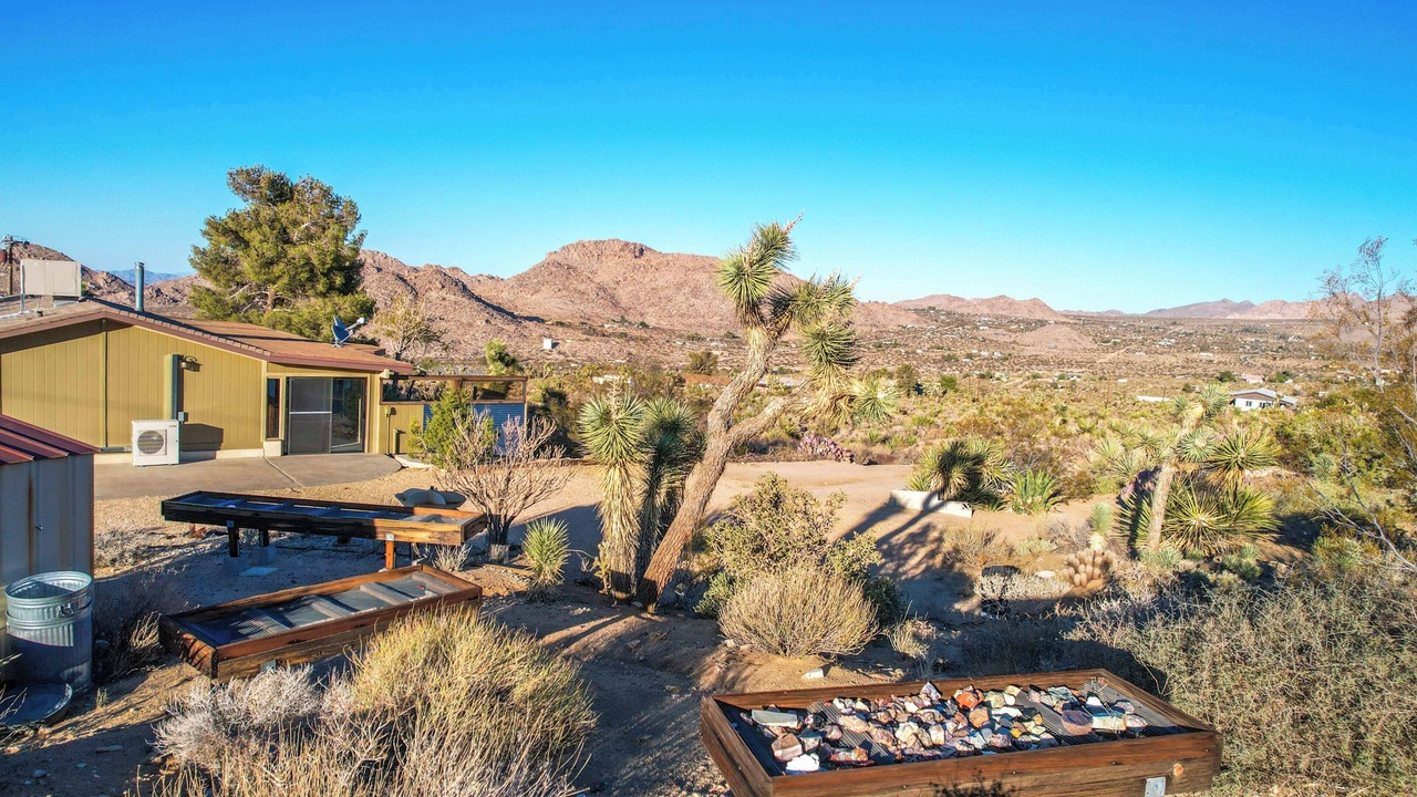 Photo of Patio Balcony in Joshua Tree Highlands