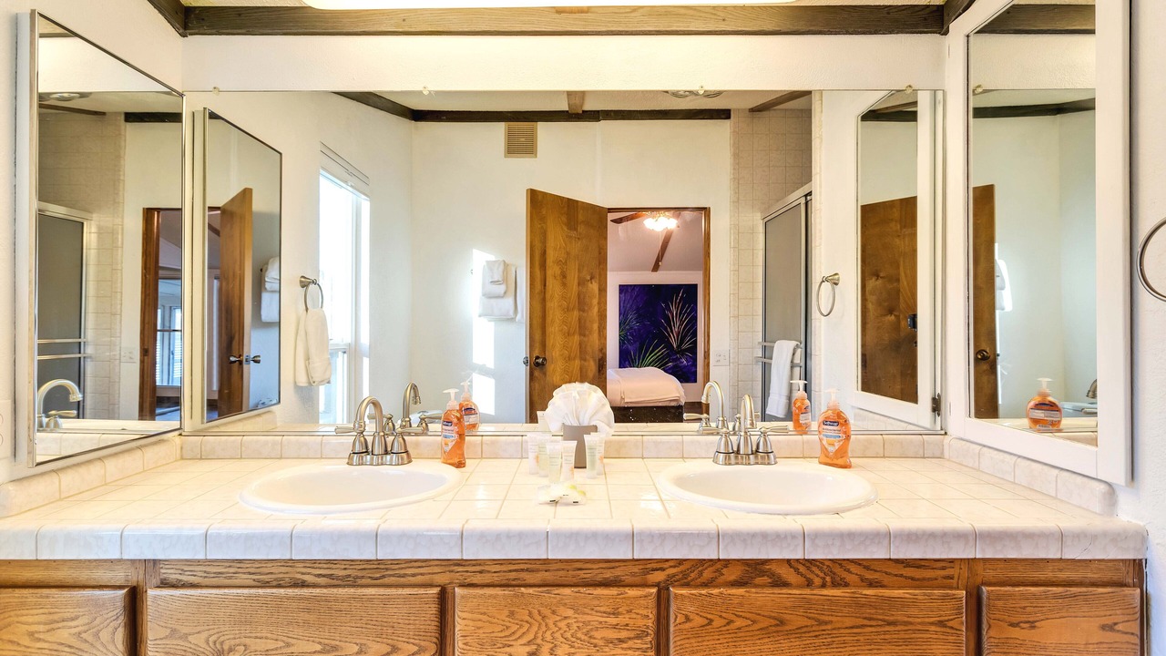 Photo of Bathroom in Joshua Tree Highlands