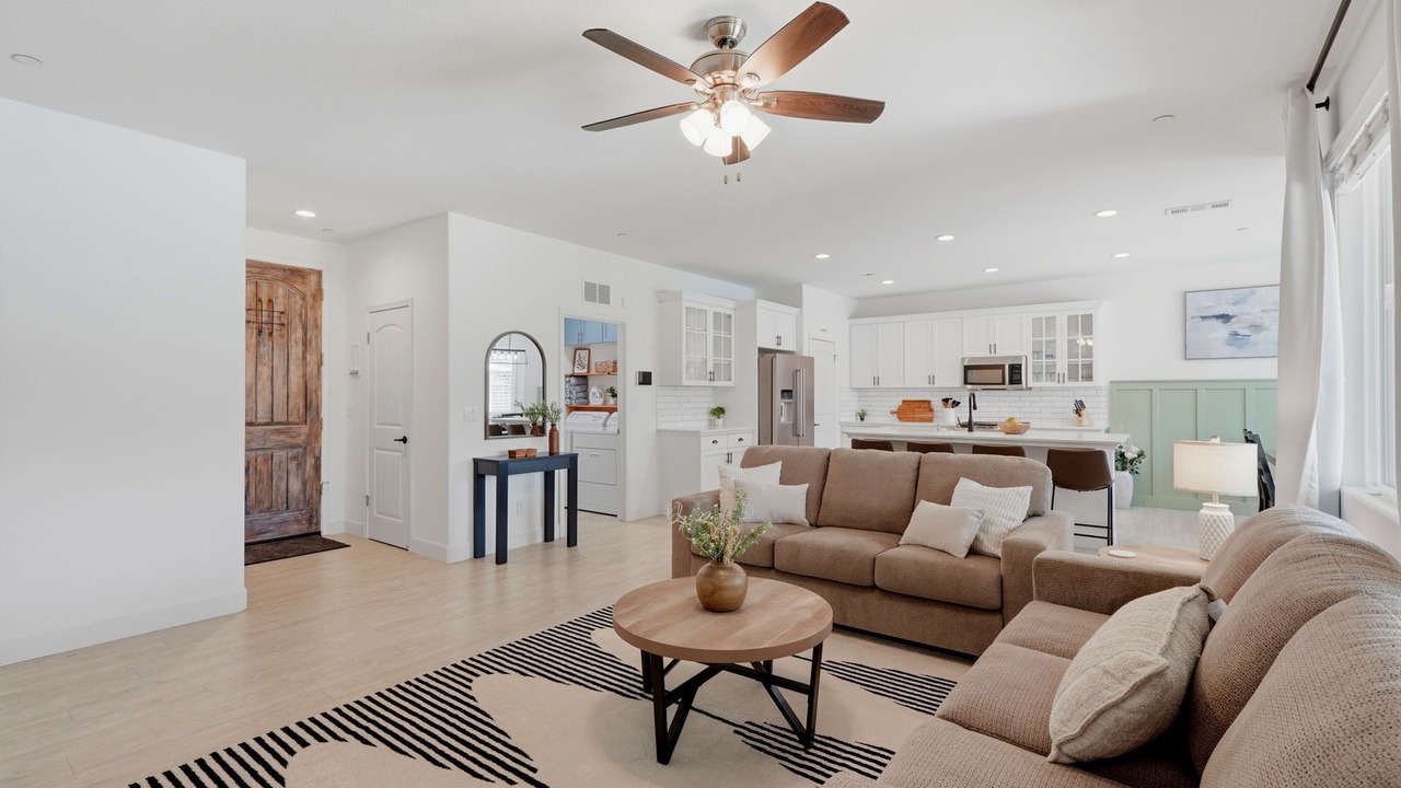 Photo of Livingroom in Visalia