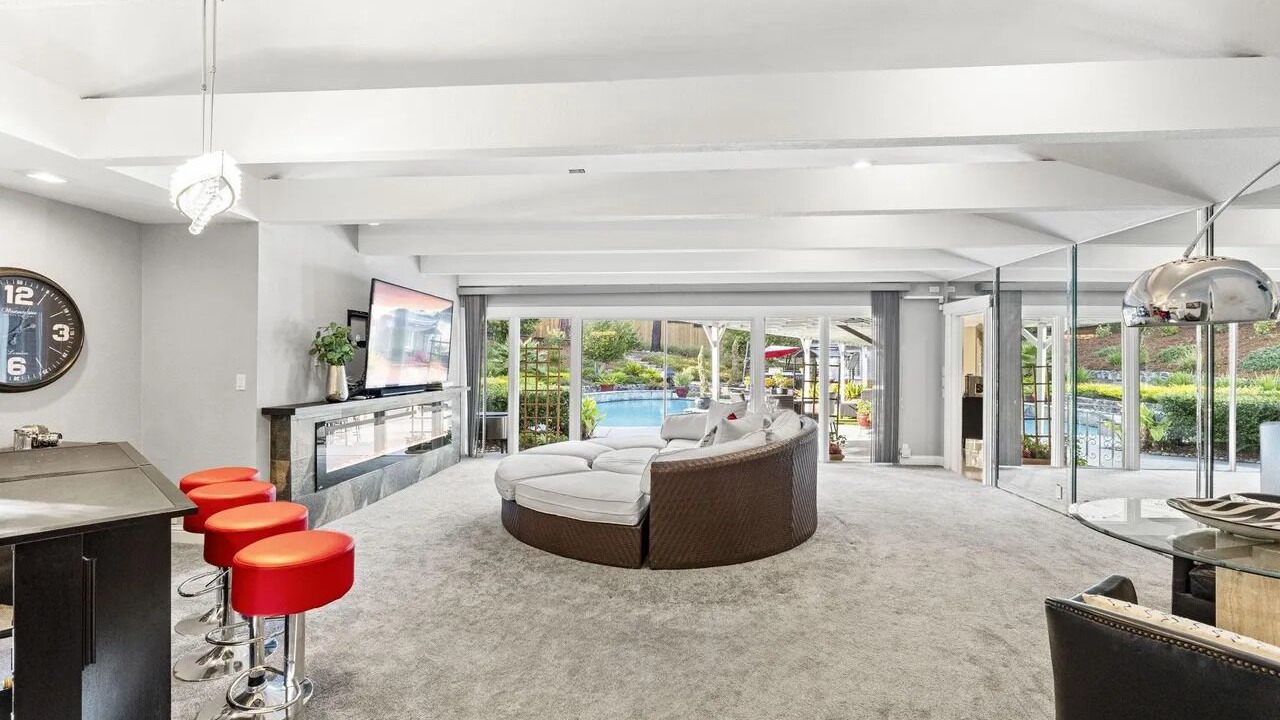 Photo of Bedroom in Chabot Park