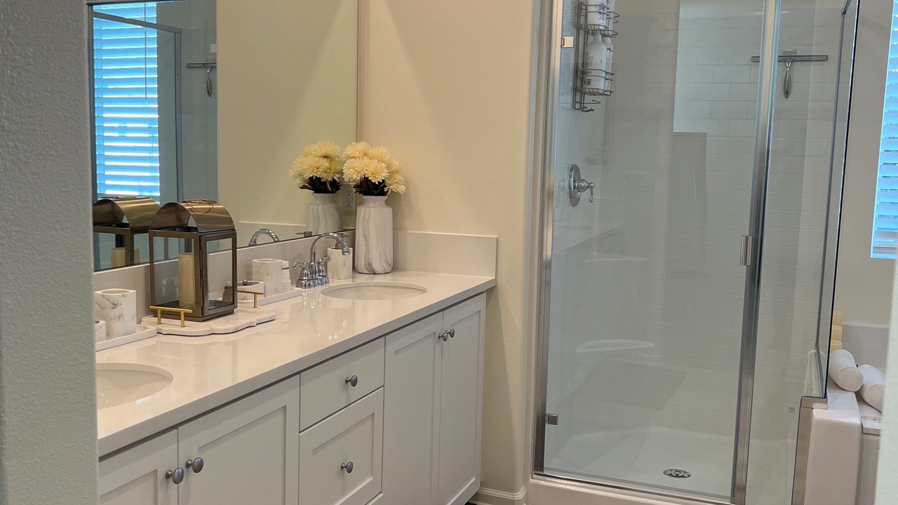 Photo of Bathroom in Palmdale