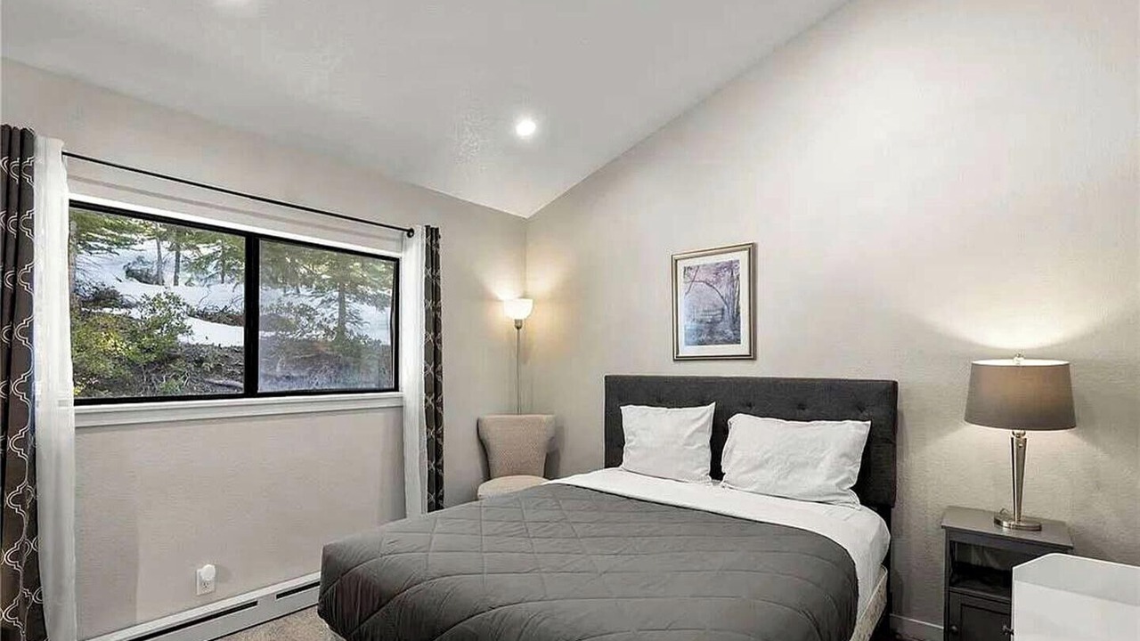 Photo of Bedroom in Incline Village