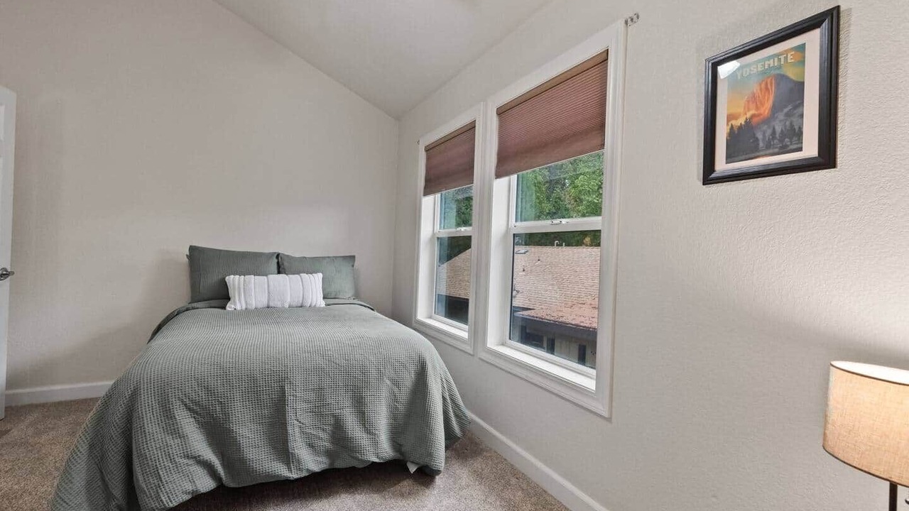 Photo of Bedroom in Mi-Wuk Village
