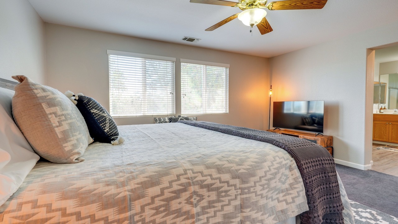 Photo of Bedroom in Copperopolis