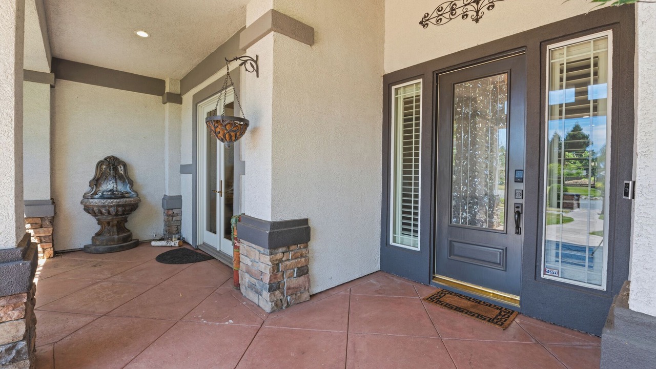 Photo of Outdoor in Hood