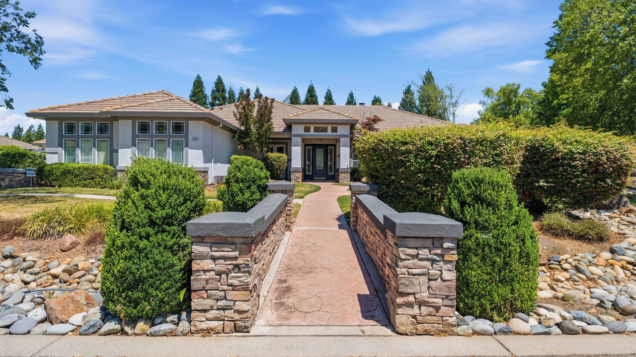 Photo of Outdoor in Hood