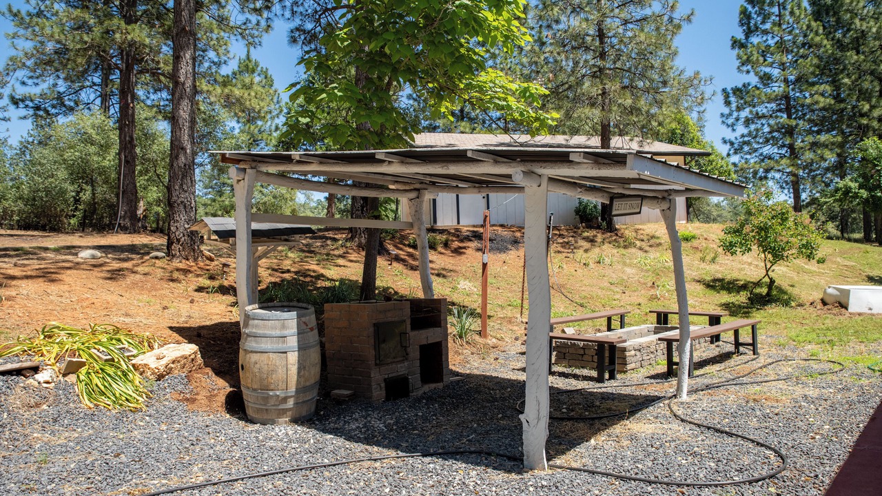 Photo of Outdoor in Mariposa