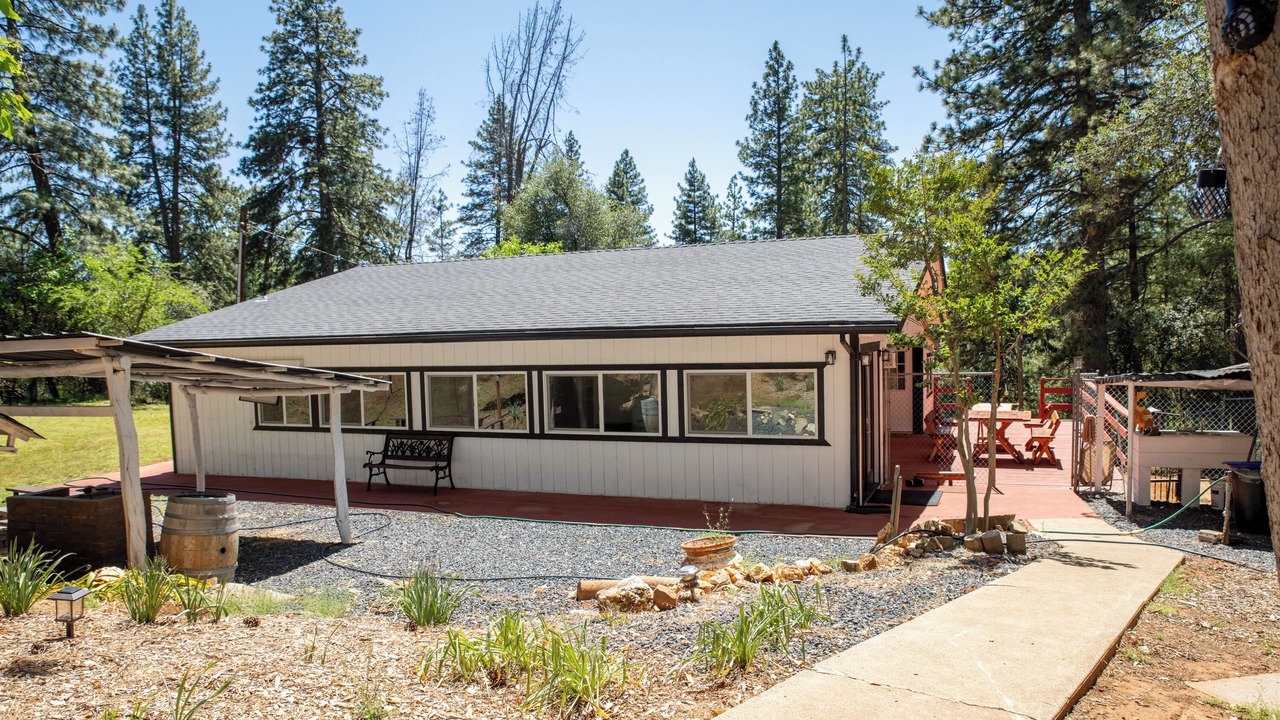 Photo of Patio Balcony in Mariposa