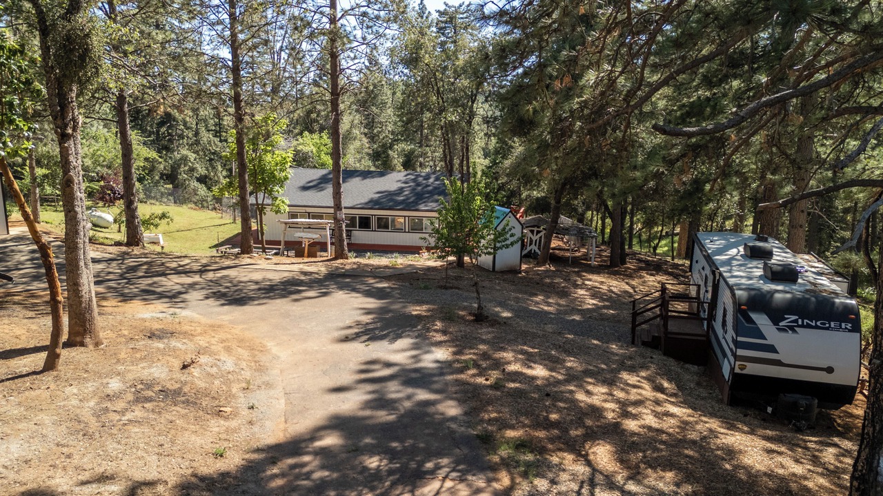 Photo of Outdoor in Mariposa