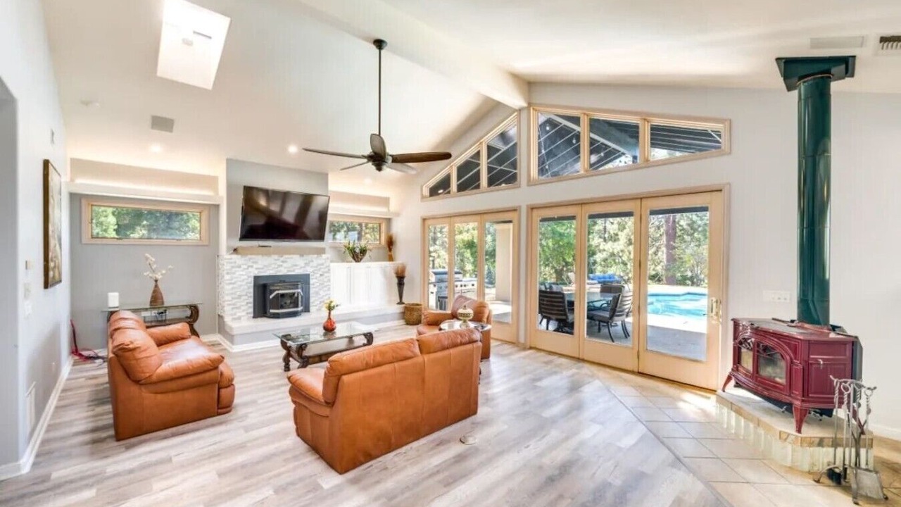 Photo of Livingroom in Placerville