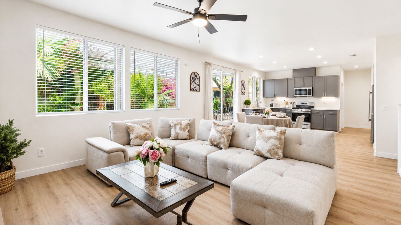 Photo of Livingroom in Eastvale