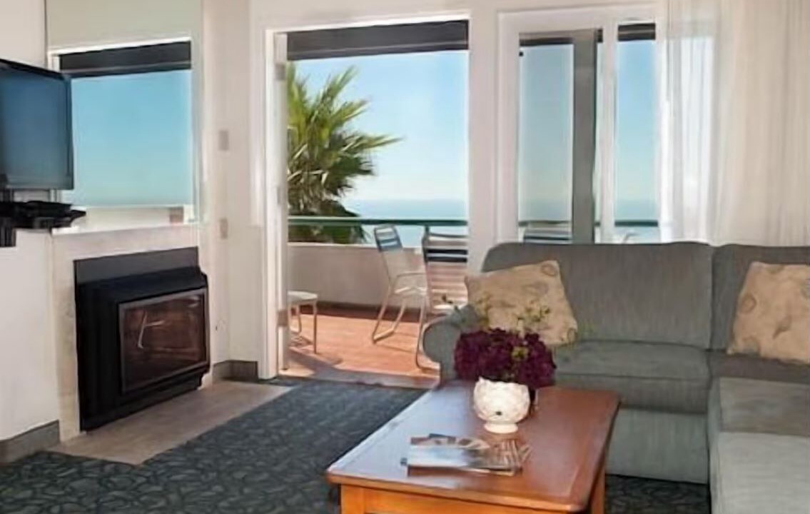 Photo of Livingroom in Laguna Beach