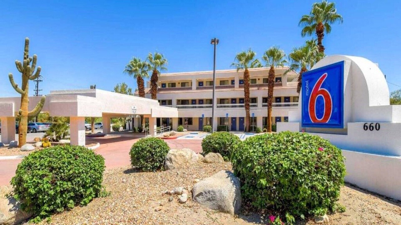 Photo of Outdoor in Warm Sands