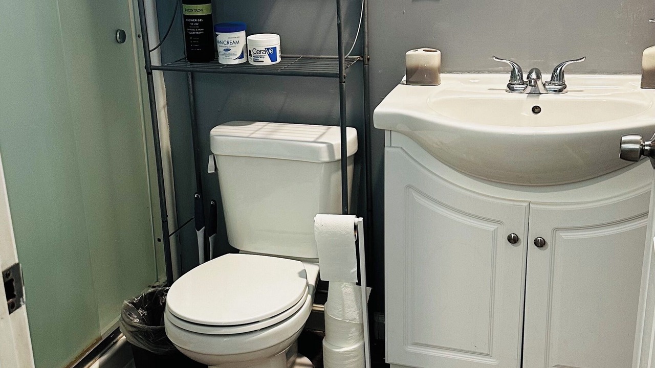 Photo of Bathroom in Northridge