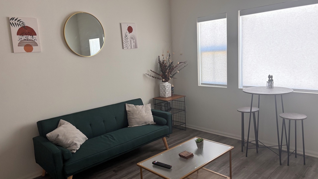 Photo of Livingroom in Victorville