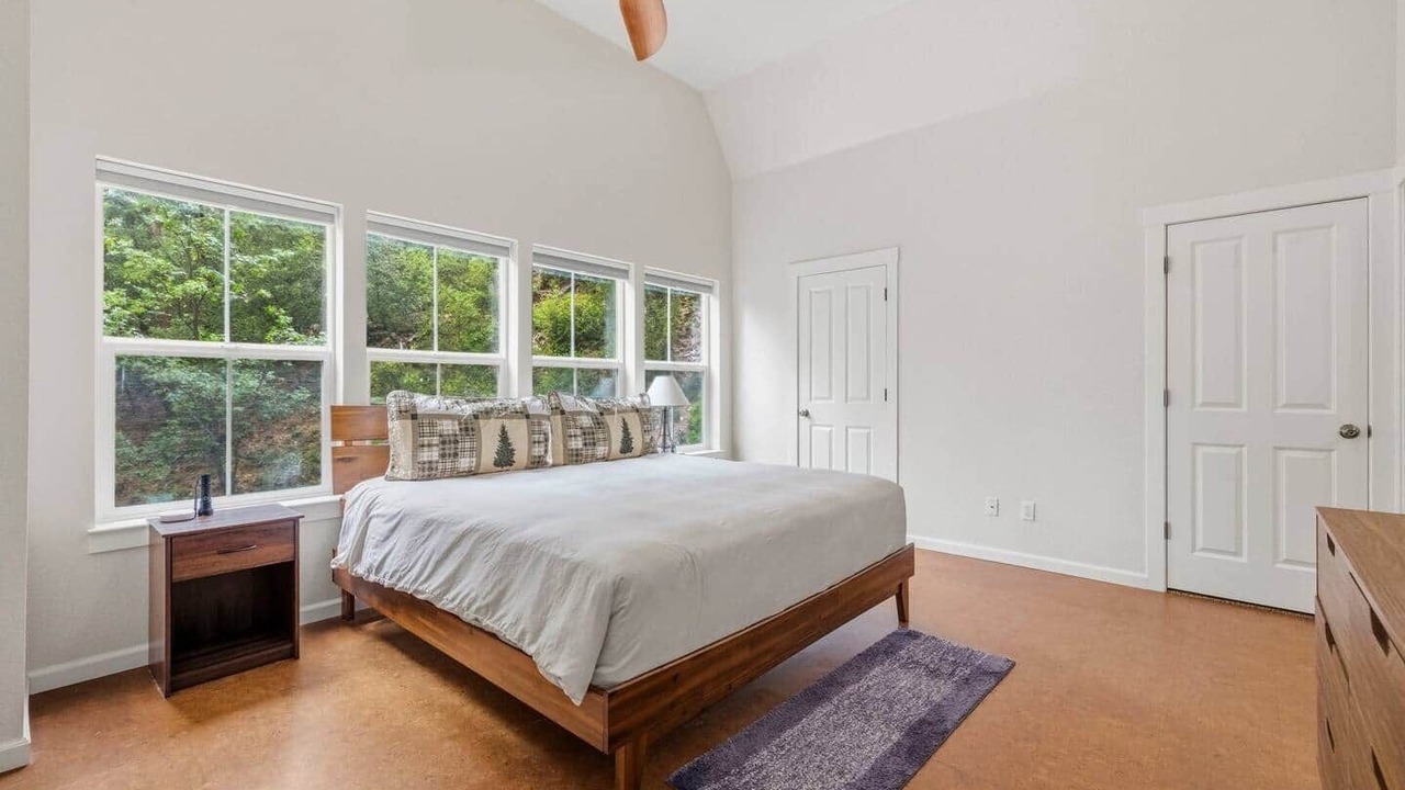 Photo of Bedroom in Twain Harte