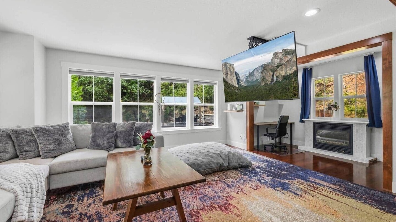 Photo of Livingroom in Twain Harte