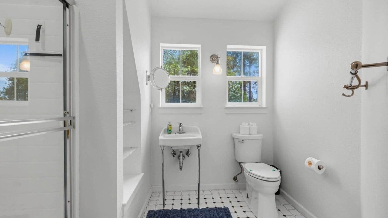 Photo of Bathroom in Twain Harte