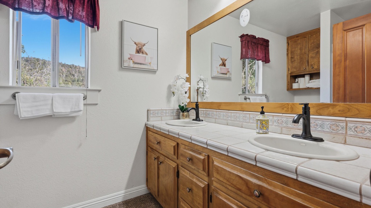 Photo of Bathroom in Yosemite Forks