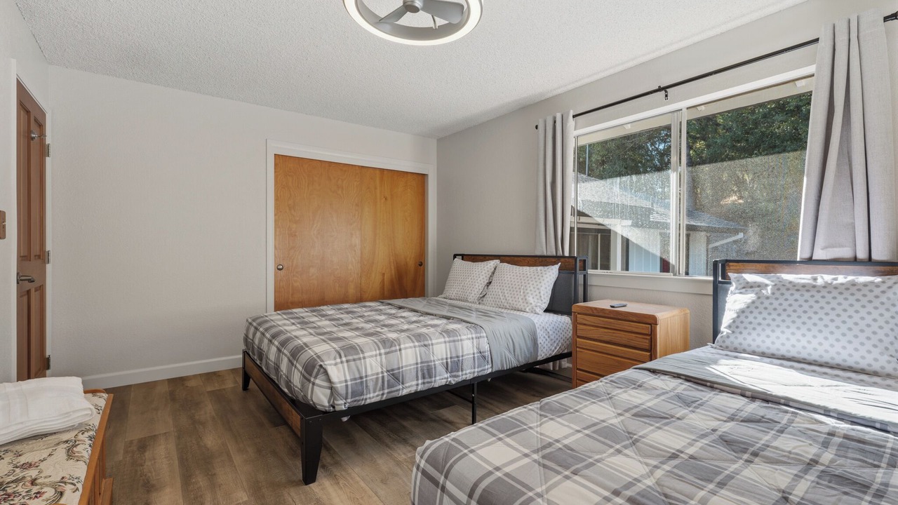 Photo of Bedroom in Yosemite Forks