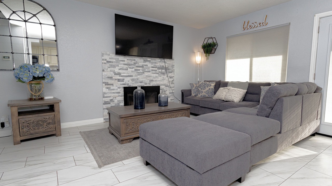 Photo of Livingroom in Lancaster