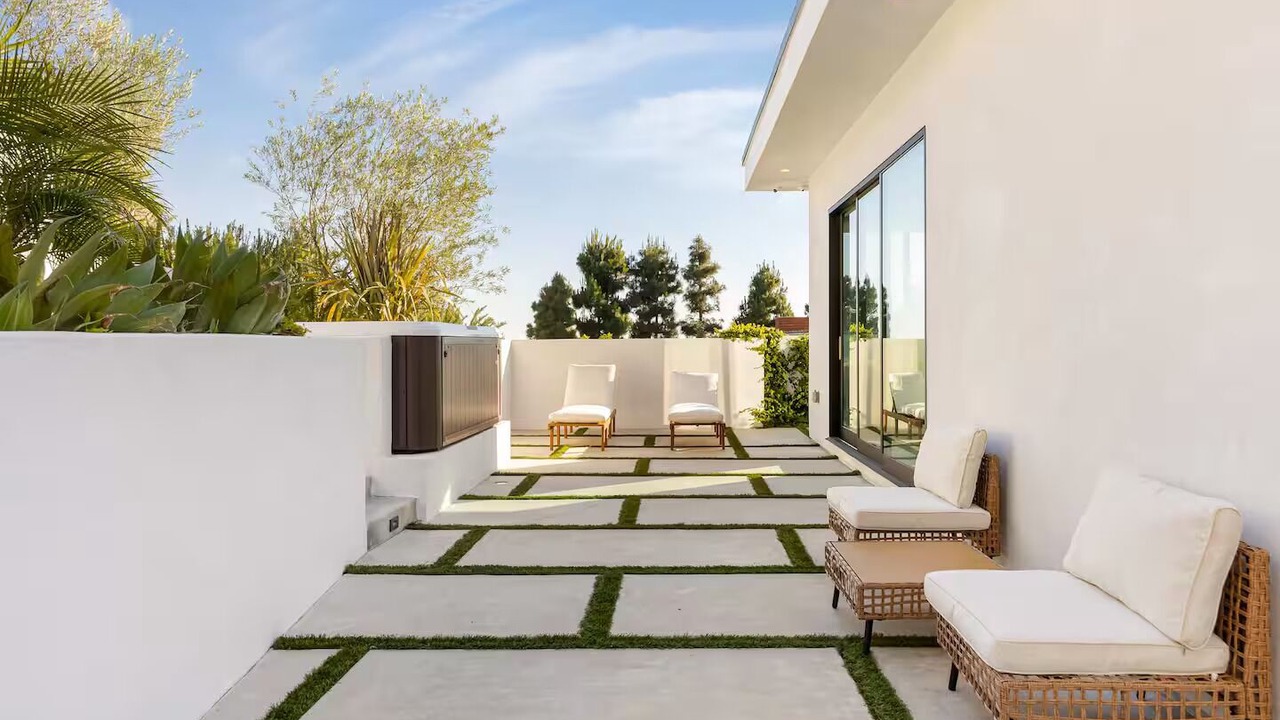 Photo of Patio Balcony in Woodbury